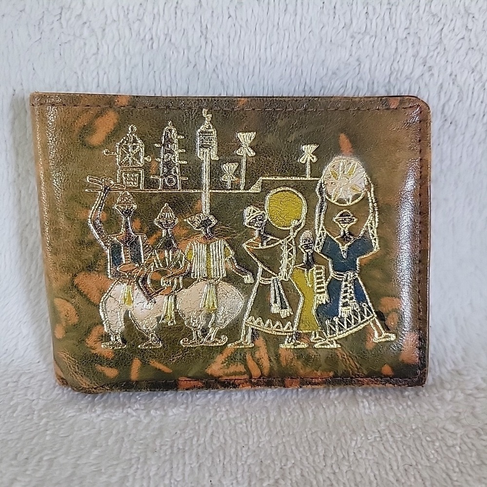 Vintage Leather Bifold Wallet with Embossed Picture Egyptian Musicians Motif